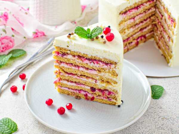 Medovyj Tort-S-Otkrytymi-Korzhami